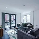 Centre With Balcony & Free Parking Apartman York