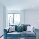 Apartmán Centre With Balcony & Free Parking York