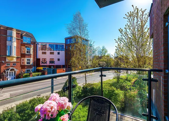 公寓 2 Bed Flat Centre With Free Parking