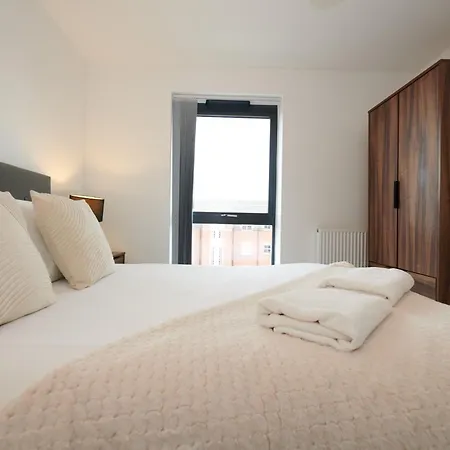 Daire Centre Pad - Free Parking And Private Gym!