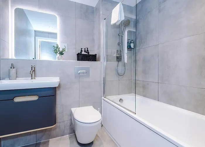 2 Bed Flat Centre With Free Parking יורק